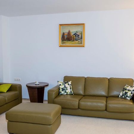 Hotel La Dolce Vita Zarnesti Phòng bức ảnh