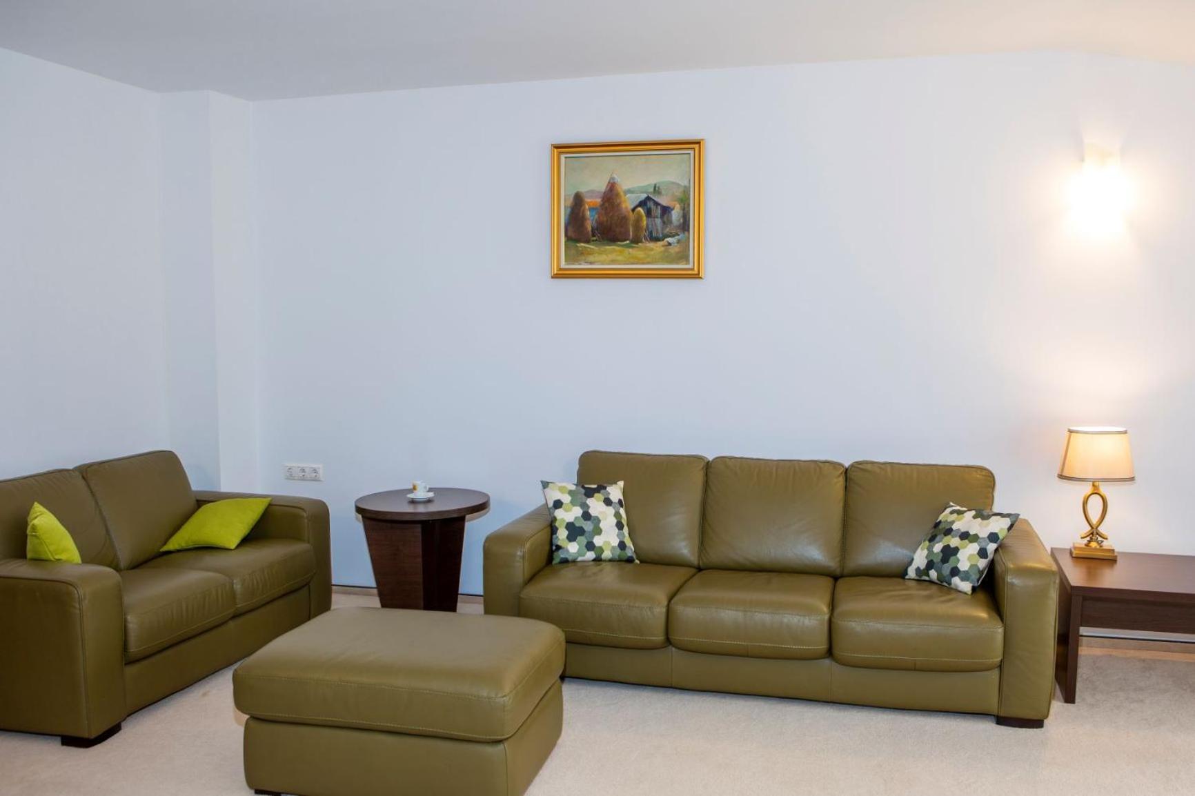 Hotel La Dolce Vita Zarnesti Phòng bức ảnh